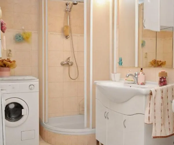 By The Sea - 5869 公寓 *